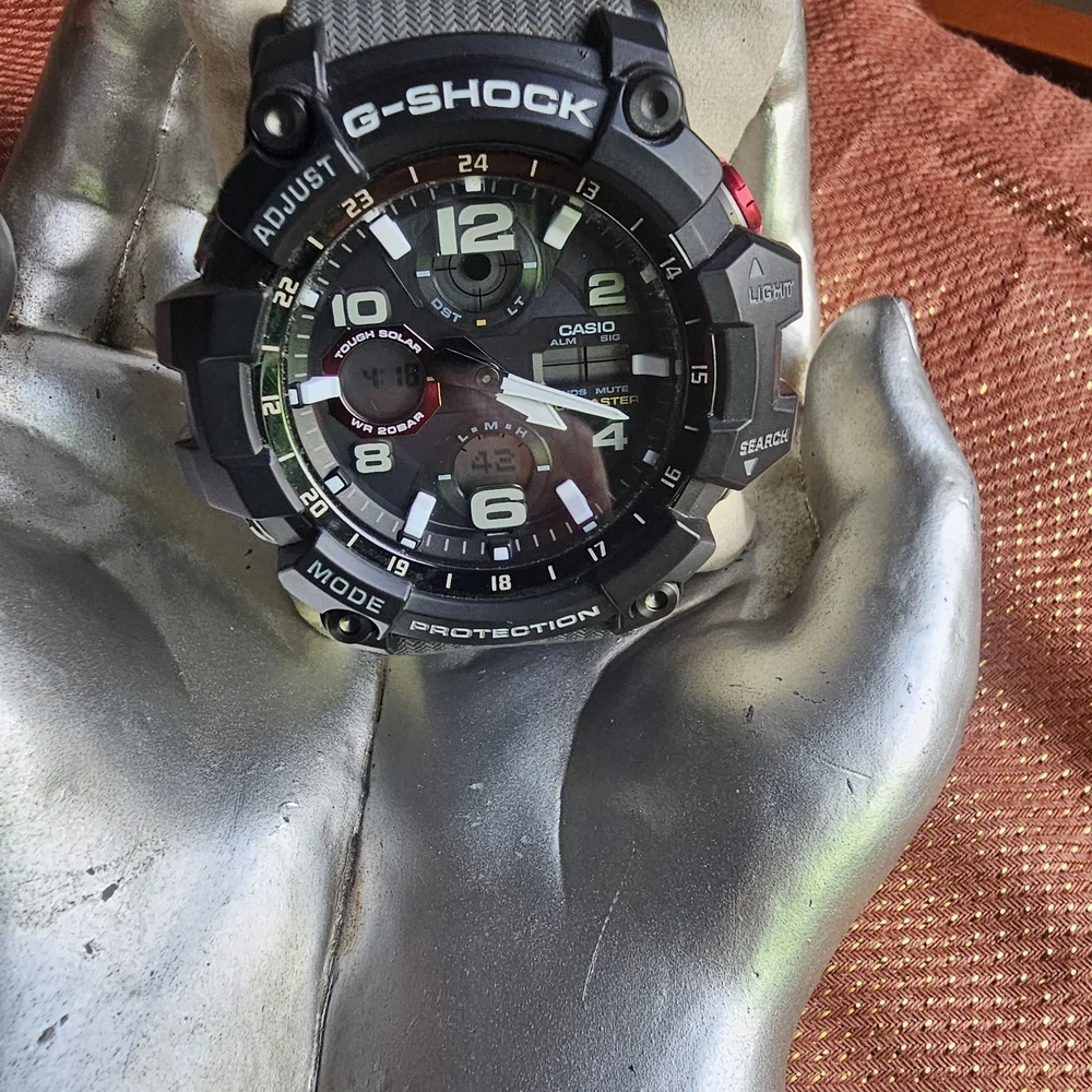 Casio Gray and Black Men's Watch